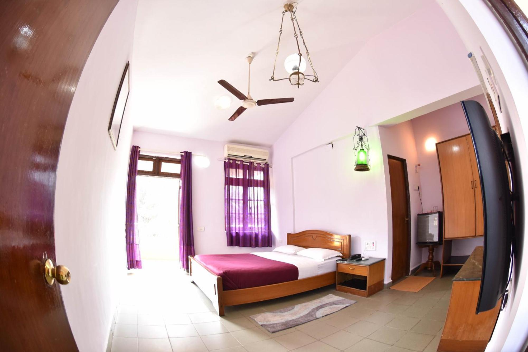 Falcon Resorts Calangute Habitación foto